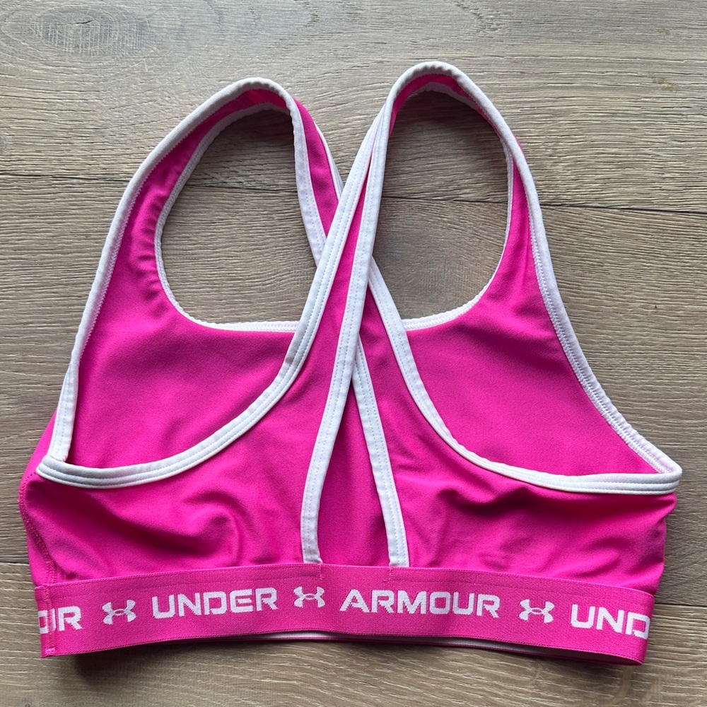Under Armour Fuchsia Racerback Sports Bra - New, Never Worn! - Picture 3 of 3